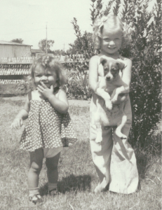 Nita, me 1942
